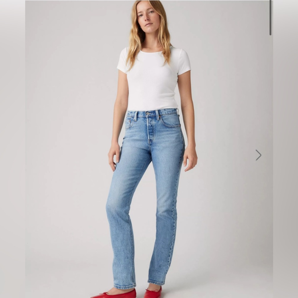 Levi’s | 501 Red Tab Jeans | Sz 24